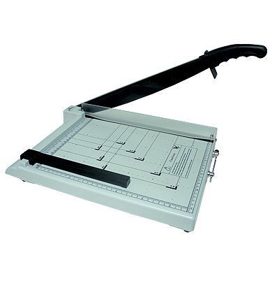 GUILLOTINA PALANCA 8 HOJAS OFICIO BASE PLASTICA